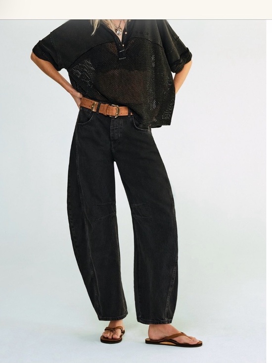 We The Free Denim - We The Free Lucky You Mid Rise Barrel Jeans Short Inseam.